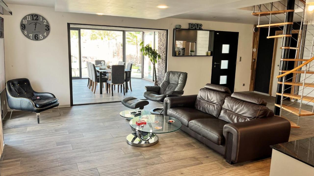 Villa Dali La Garde 260M2 Jacuzzi, Sauna, Piscine, Jardin 500M2, 5 Minutes De La Plage Luaran gambar